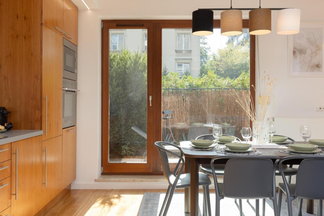 Old Mokotow Spacious Two-Bedroom Apartment By Noclegi Renters Varsóvia Exterior foto